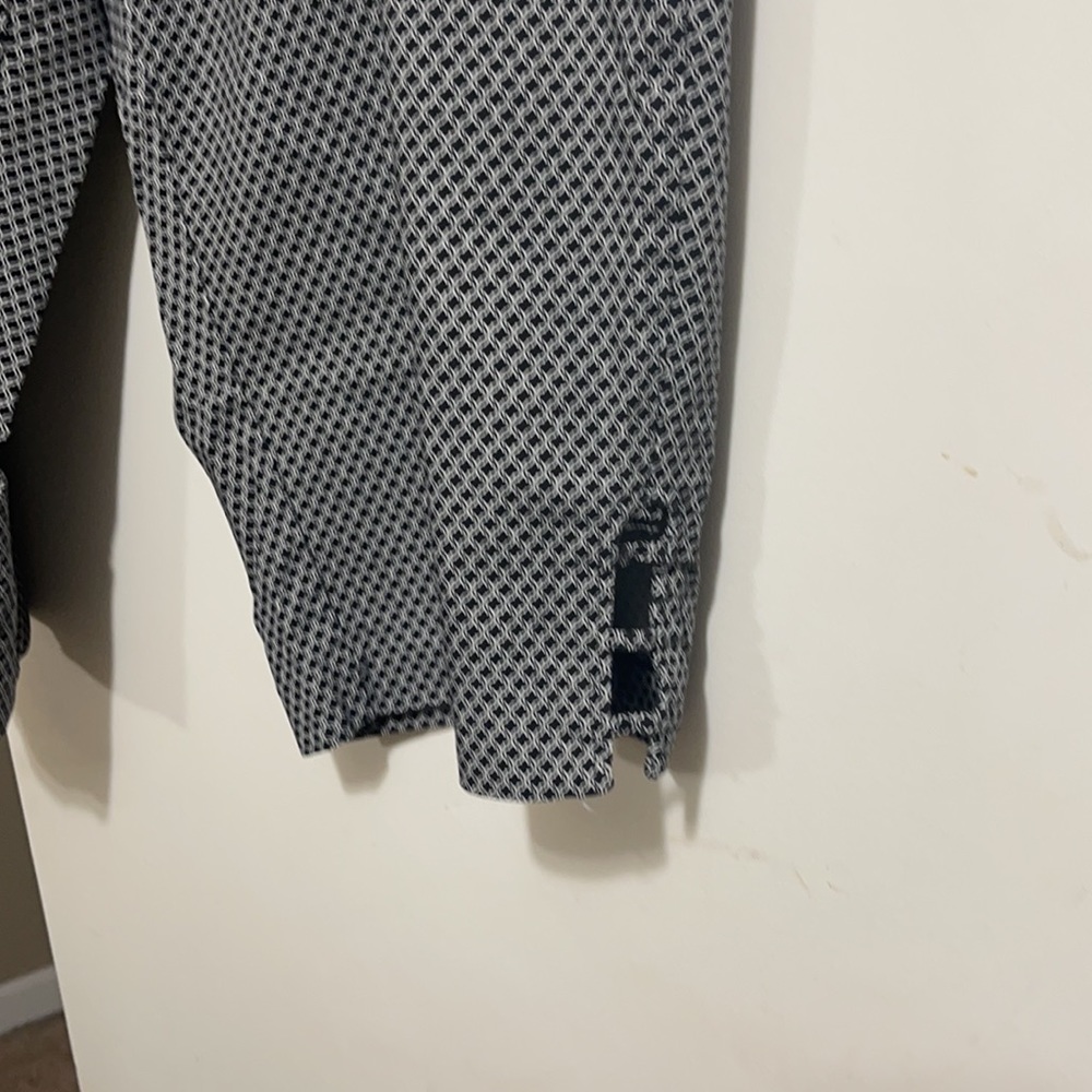 Capris - Picture 2 of 2